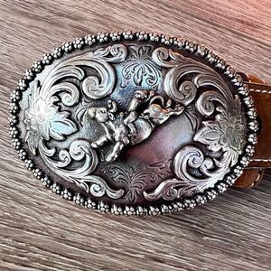 Nocona Belt Co. Men's Brown Genuine Leather M&F Western Products Belt Size 26‎